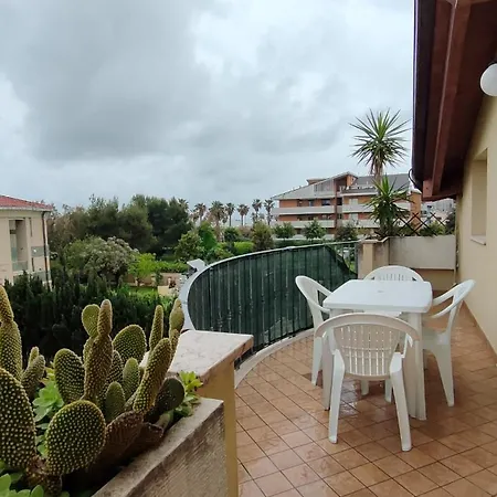 Relax & Mare A Due Passi Dalla Apartman